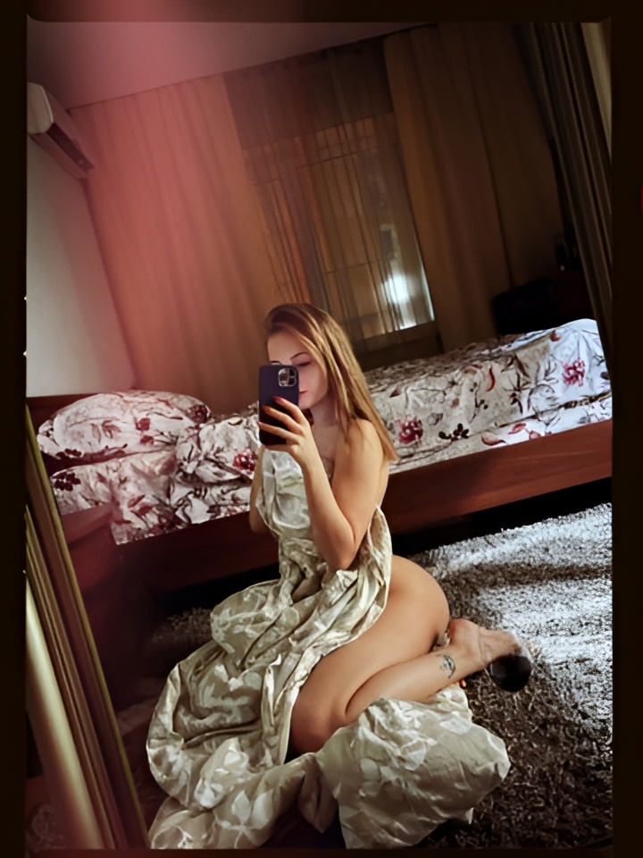 Оксана привлекальеная девушка из Зея цена от 4000 руб