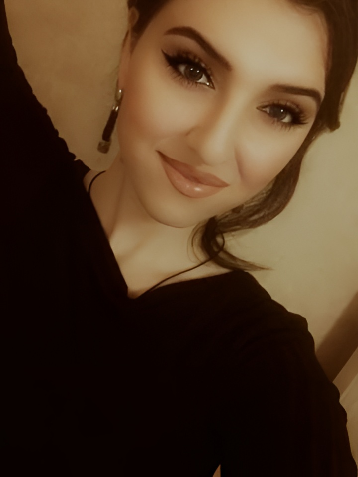 Валентина привлекальеная девушка из Зея цена от 10000 руб