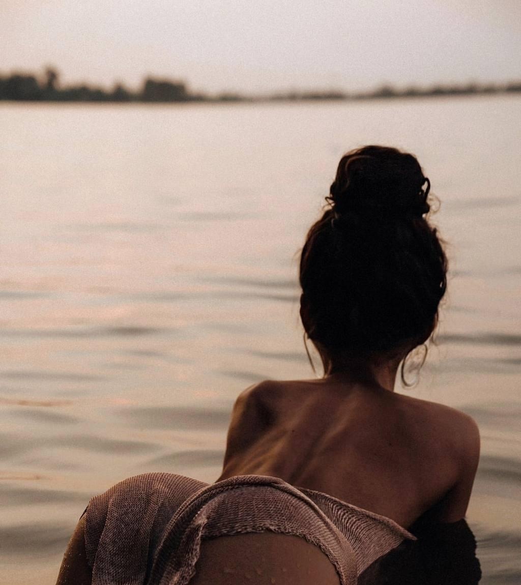 Ника привлекальеная девушка из Зея цена от 7000 руб