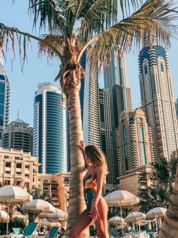 Настя привлекательная девушка из Зея цена от 3500 руб